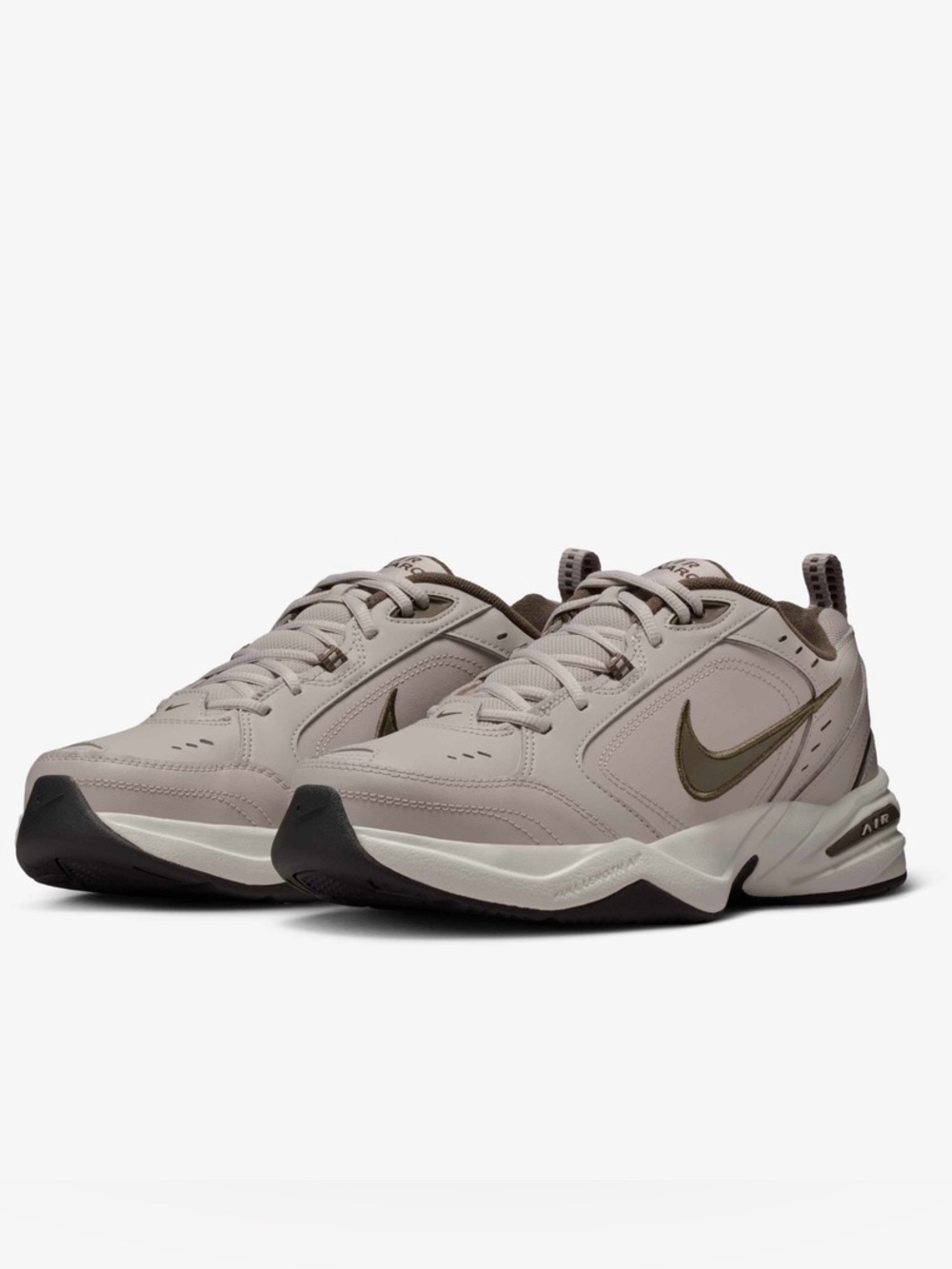 Nike Air Monarch IV Men's Athletic Work-Out Sneaker With Air -Sole Cushioning